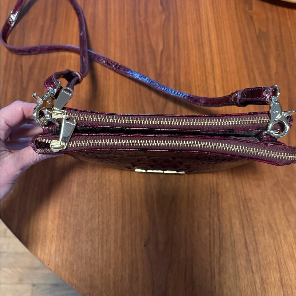Brahmin Cherry Melbourne 2 compartment Crossbody Bag Like New Condition - Picture 3 of 7